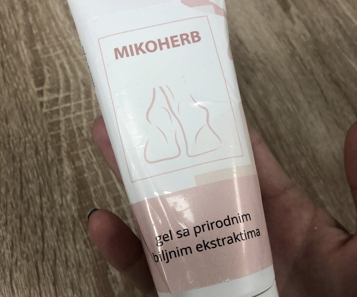 MIKOHERB GEL u prirodnoj postavci